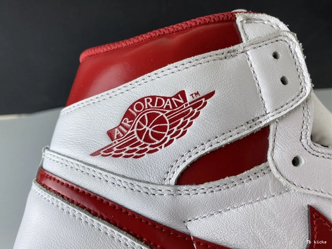 Rep TBK 1 Retro Jordan Red (2017) 555088-103 Air Metallic 0805